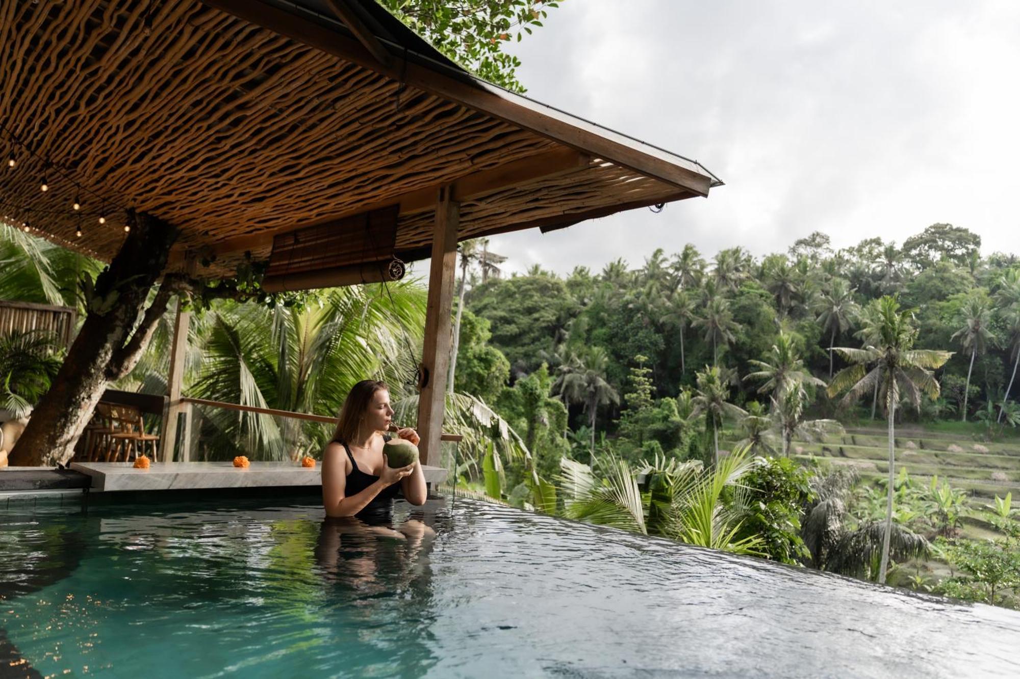 Ubud Riverside Villa מראה חיצוני תמונה